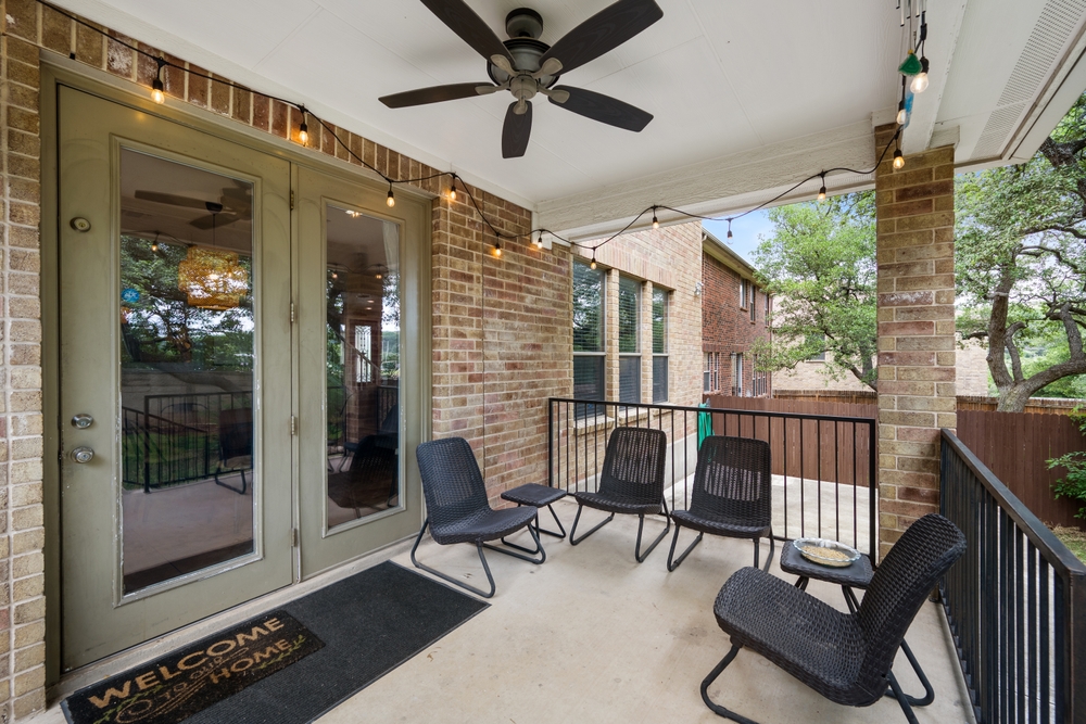 Dallas,,Texas,-,May,27th,2023:,A,Home,Patio